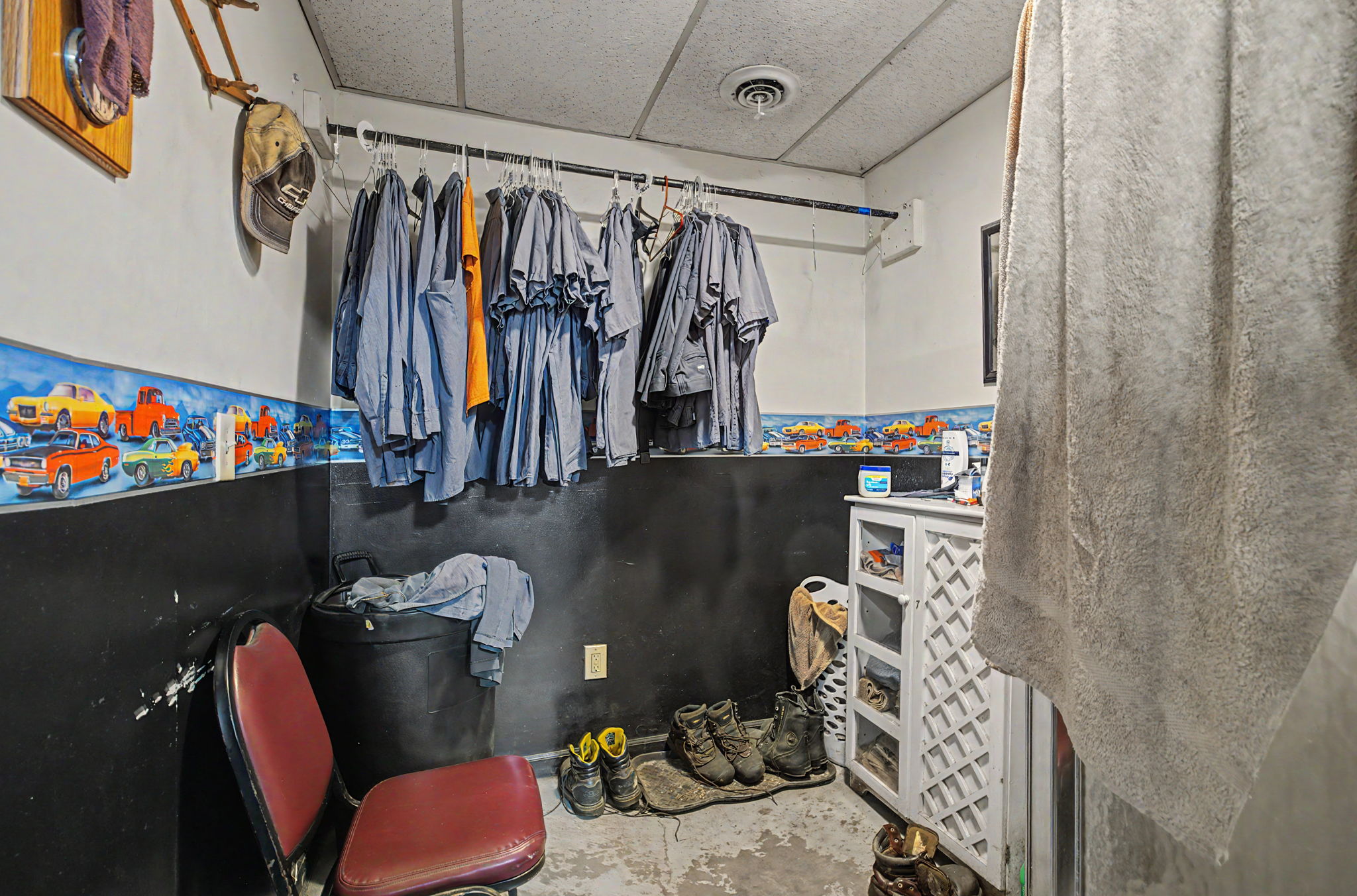  Photo 17