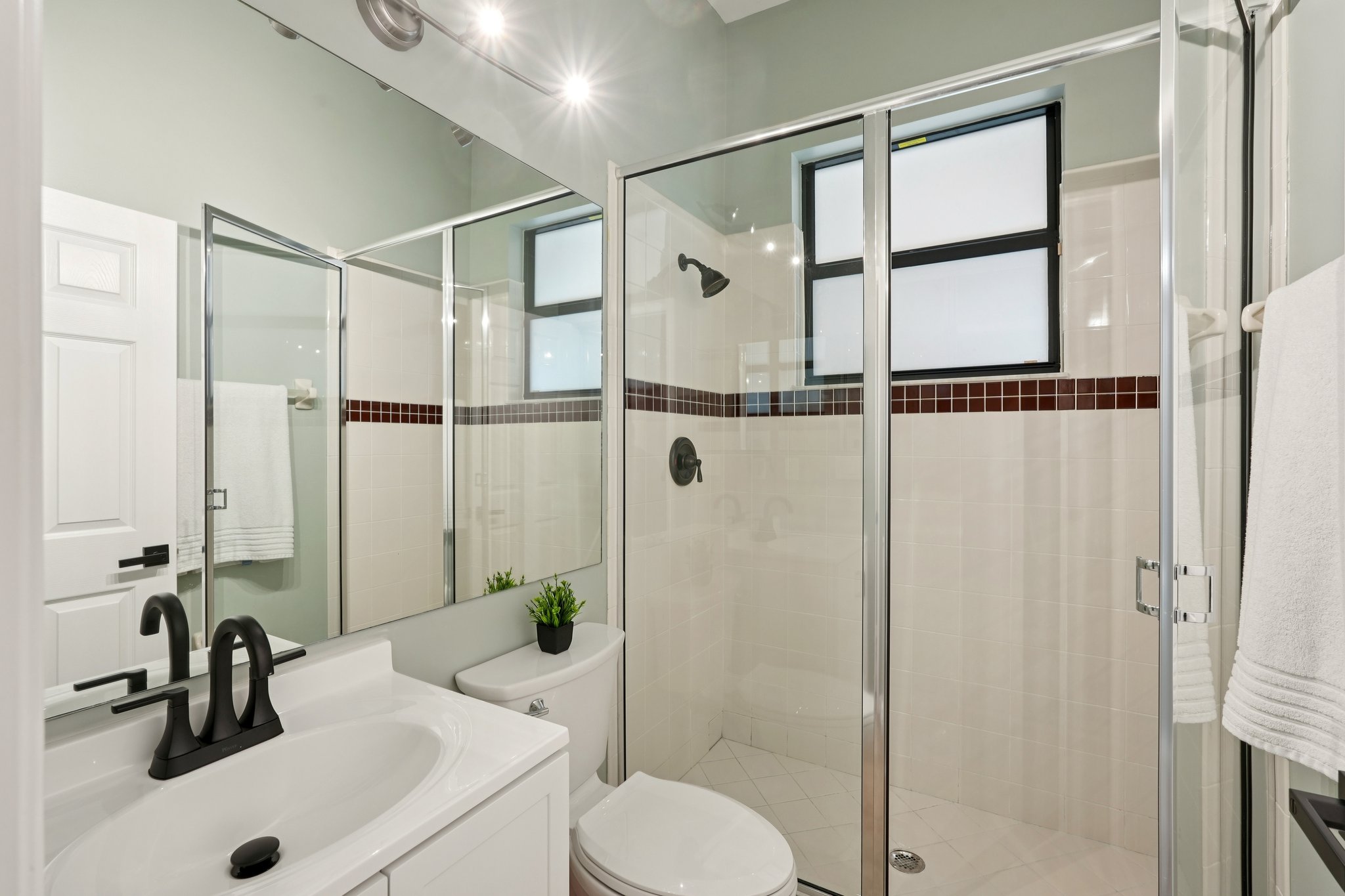 12th Ave-L1802-028.jpg