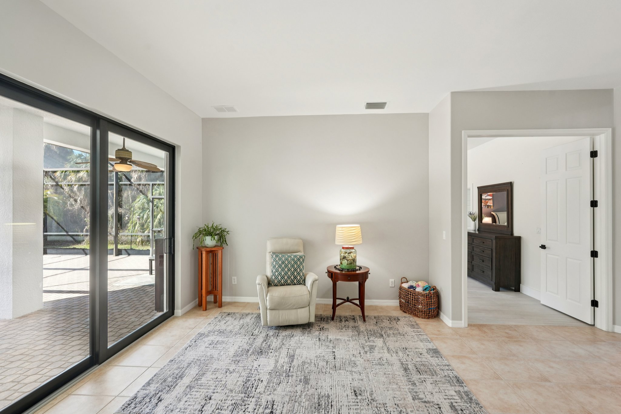 12th Ave-L1802-029.jpg