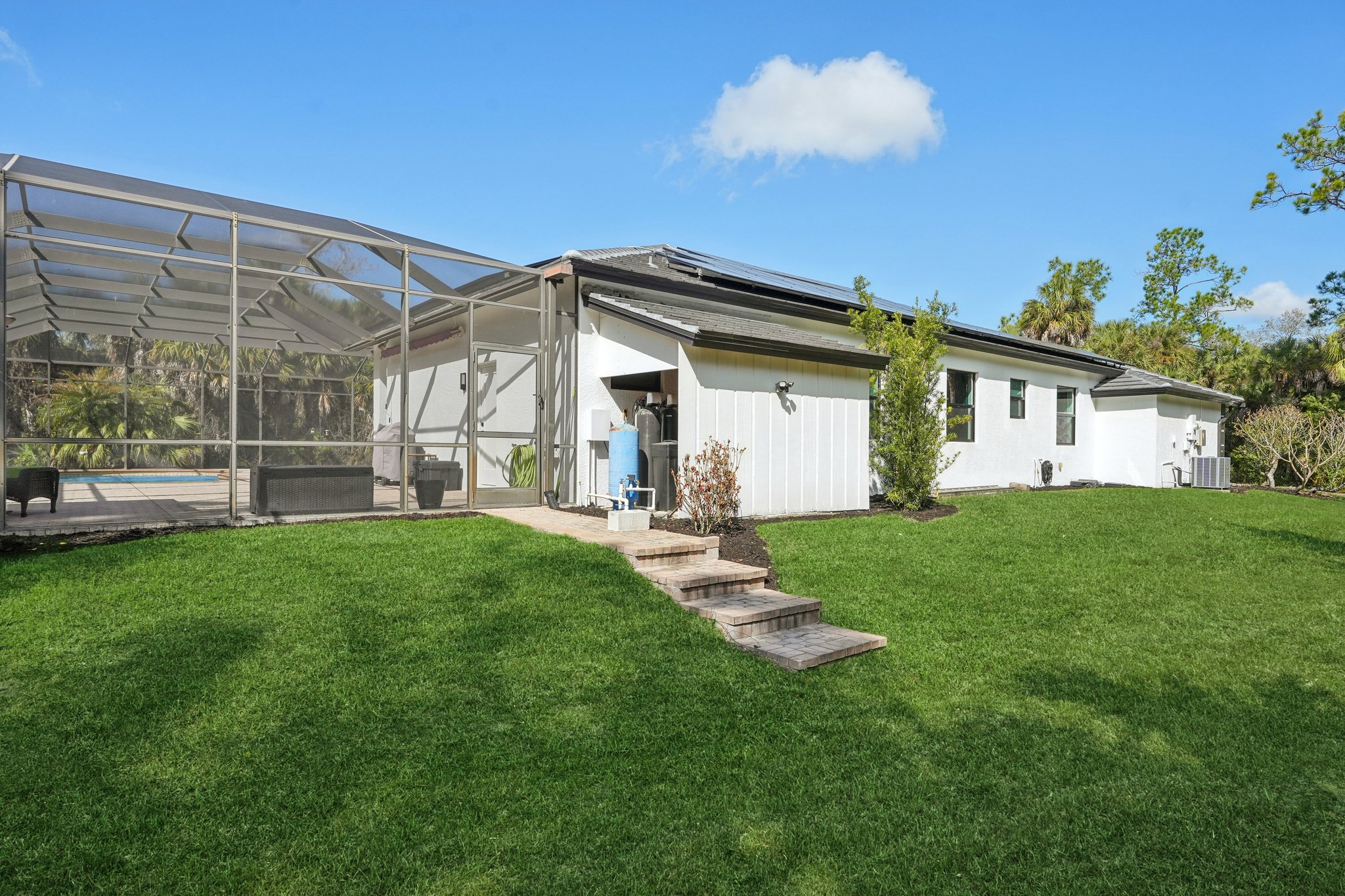 12th Ave-L1802-049.jpg