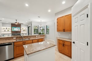 12th Ave-L1802-017.jpg