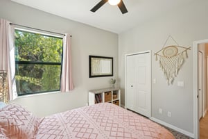 12th Ave-L1802-027.jpg