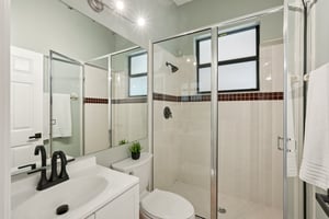 12th Ave-L1802-028.jpg