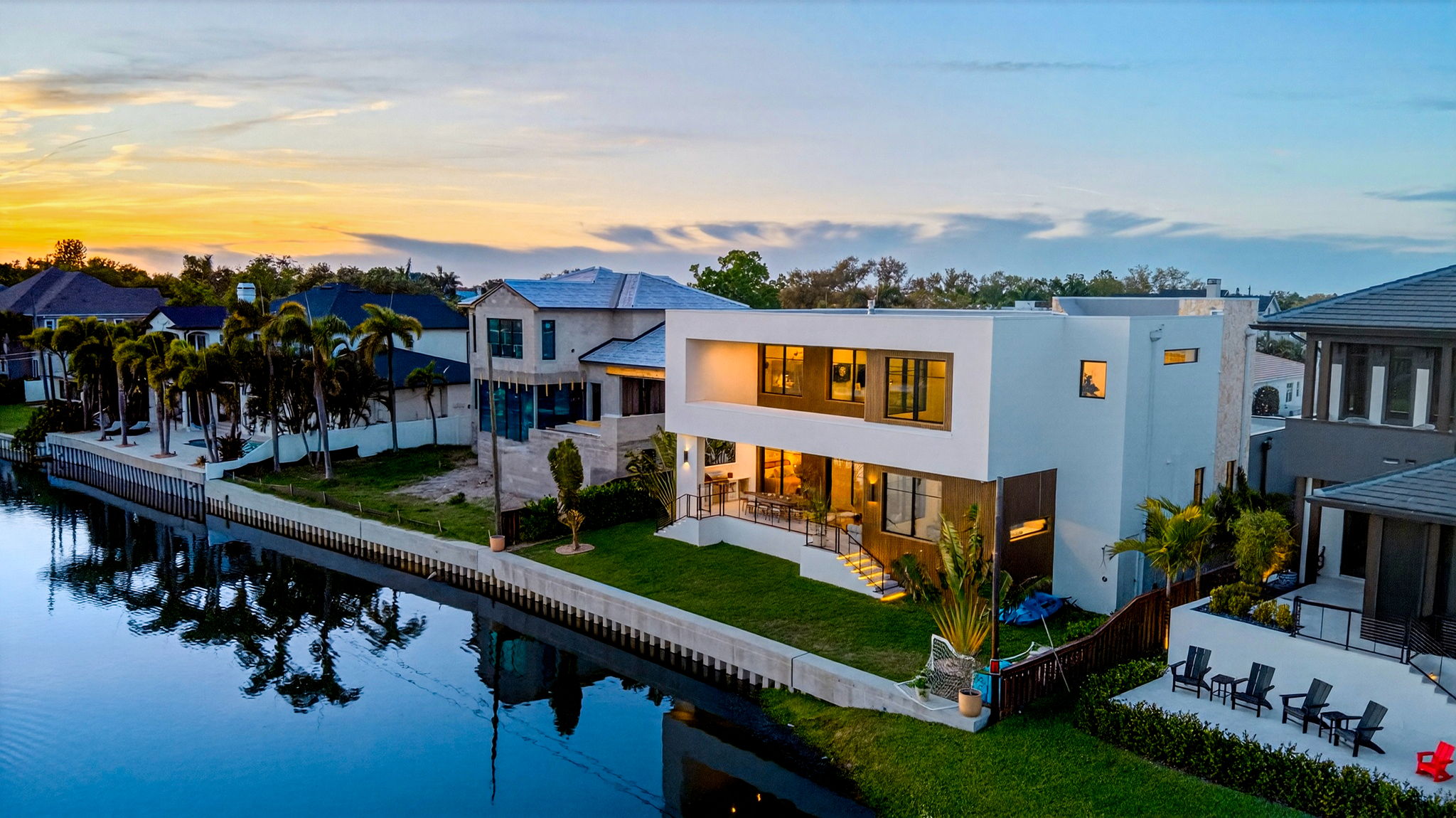 Twilight - Aerial Rear Exterior