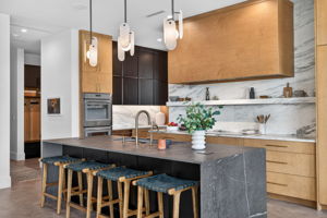 Breakfast Bar 3 of 5