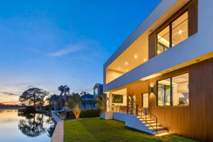 Twilight - Rear Exterior