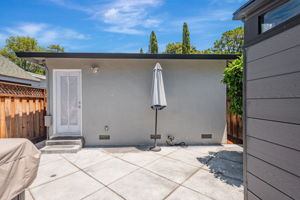 029_370 Beresford Ave