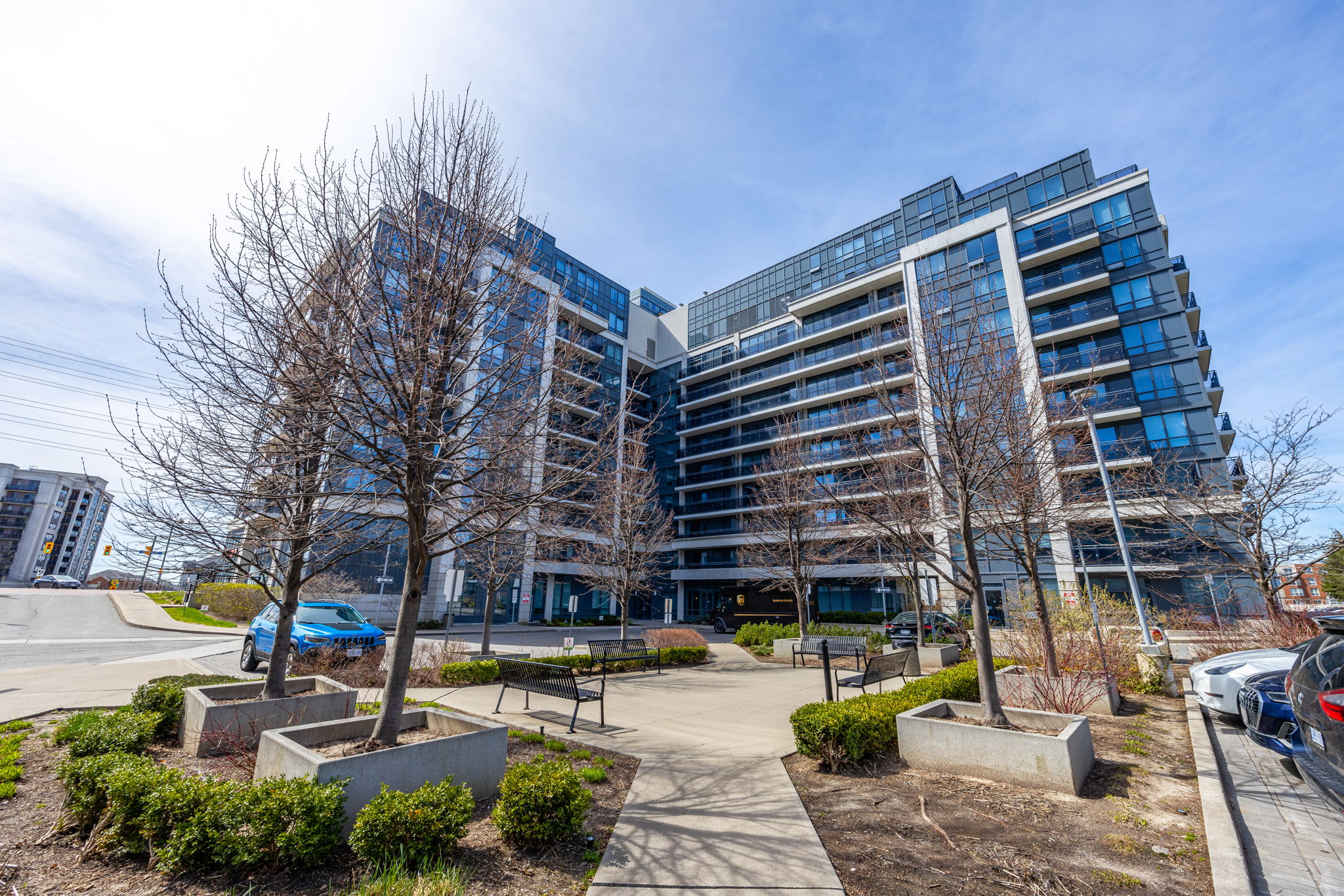Richmond Hill property showcase — delivered property photograph 2