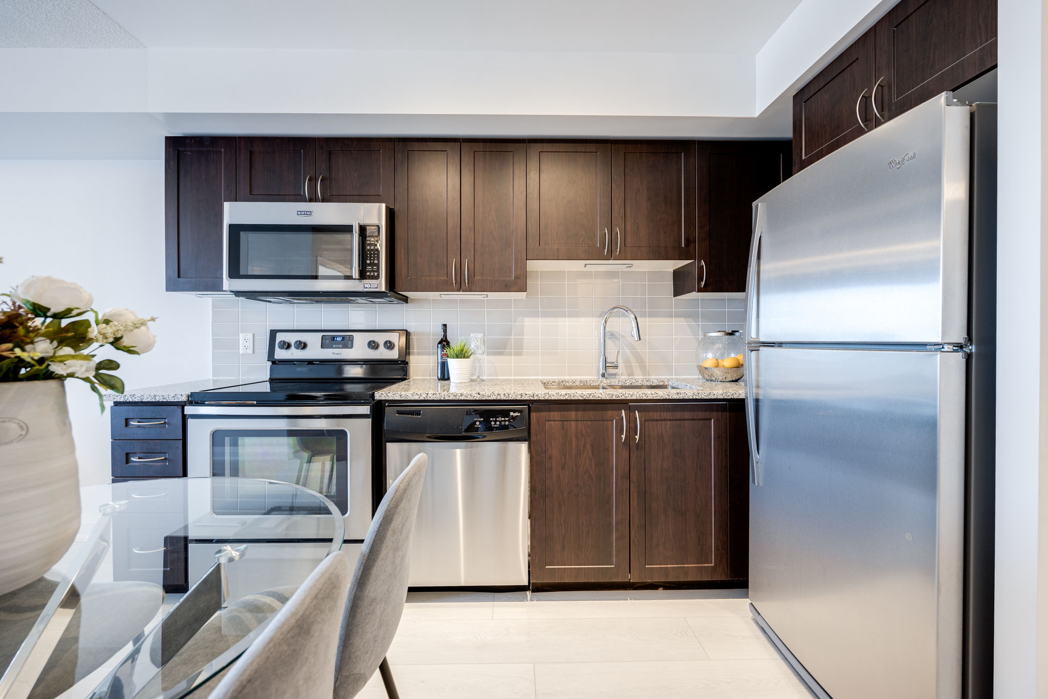 Richmond Hill property showcase — delivered property photograph 8