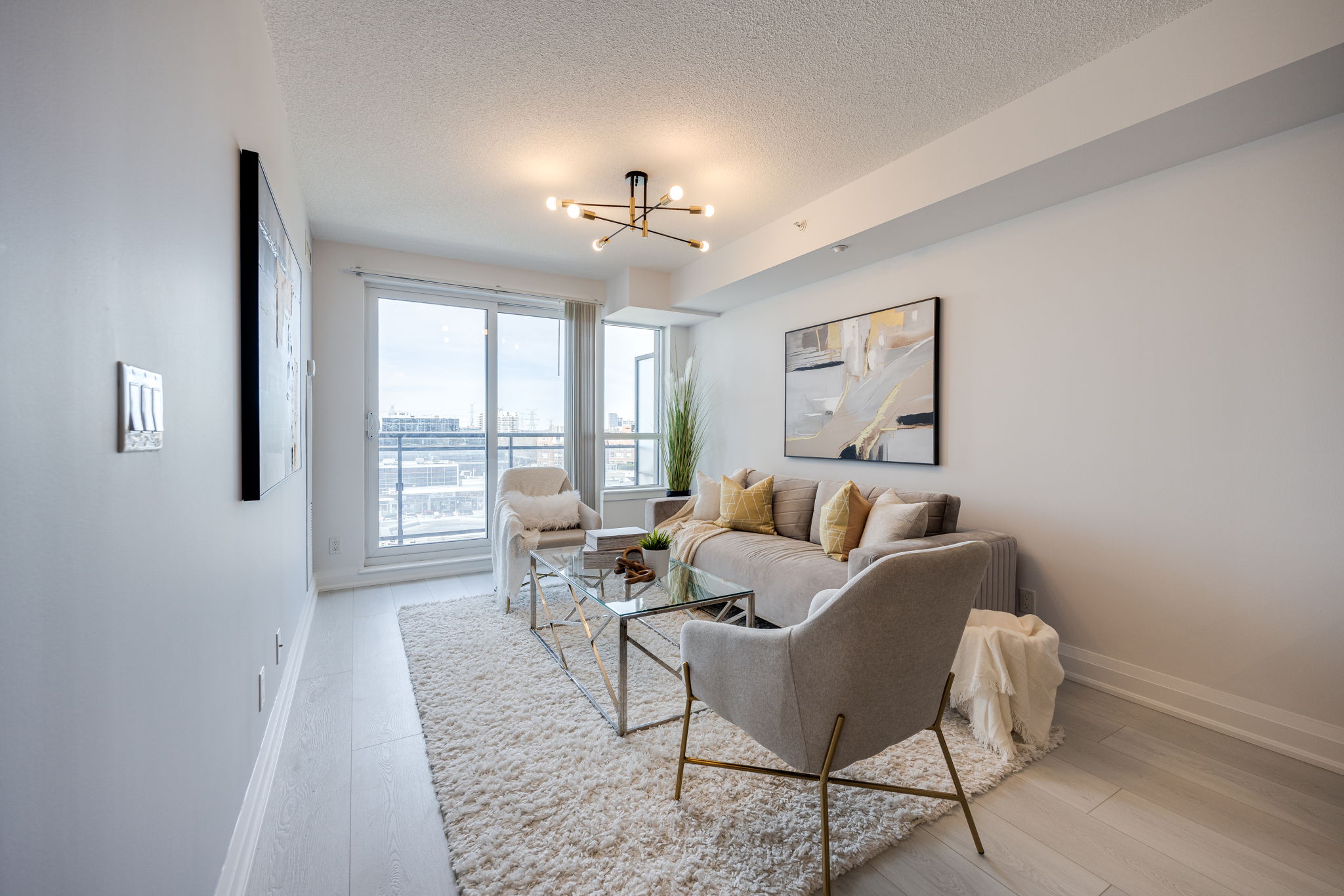 Richmond Hill property showcase — delivered property photograph 10
