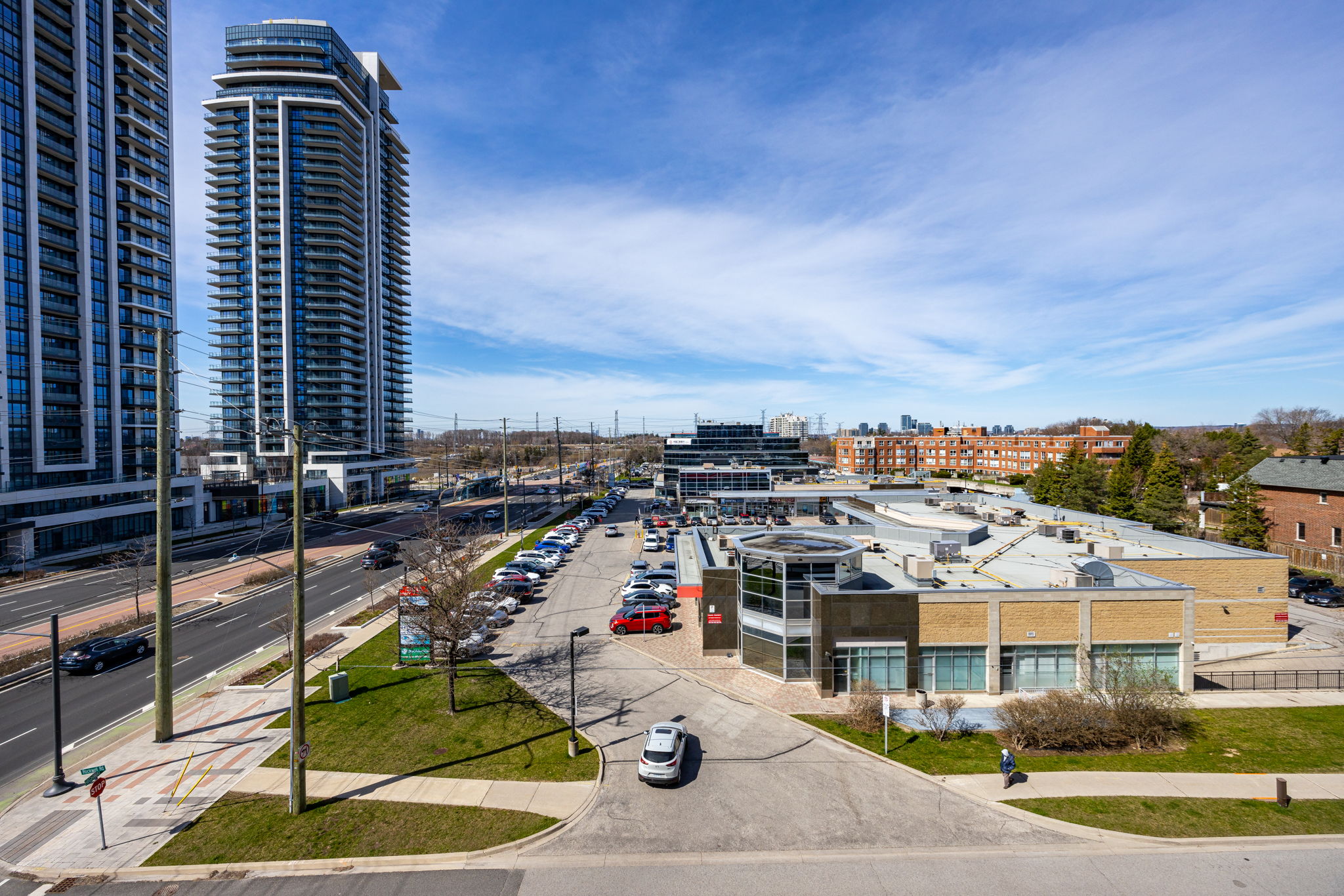 Richmond Hill property showcase — delivered property photograph 27