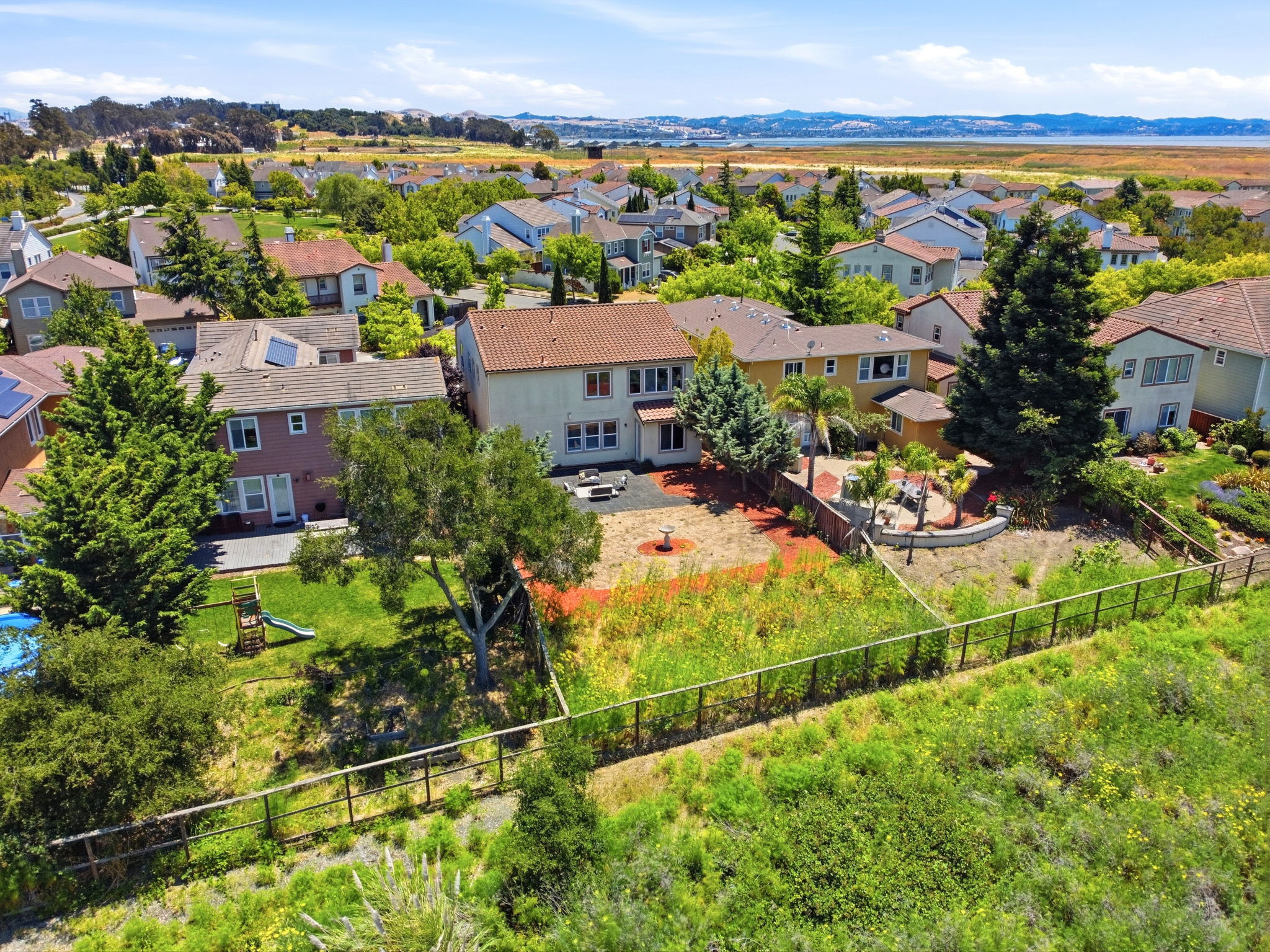 008_F8_AERIAL_370 Klein Ave