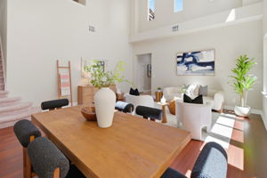 022_F8_370 Klein Ave