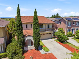 013_F8_AERIAL_370 Klein Ave