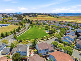 017_F8_AERIAL_370 Klein Ave