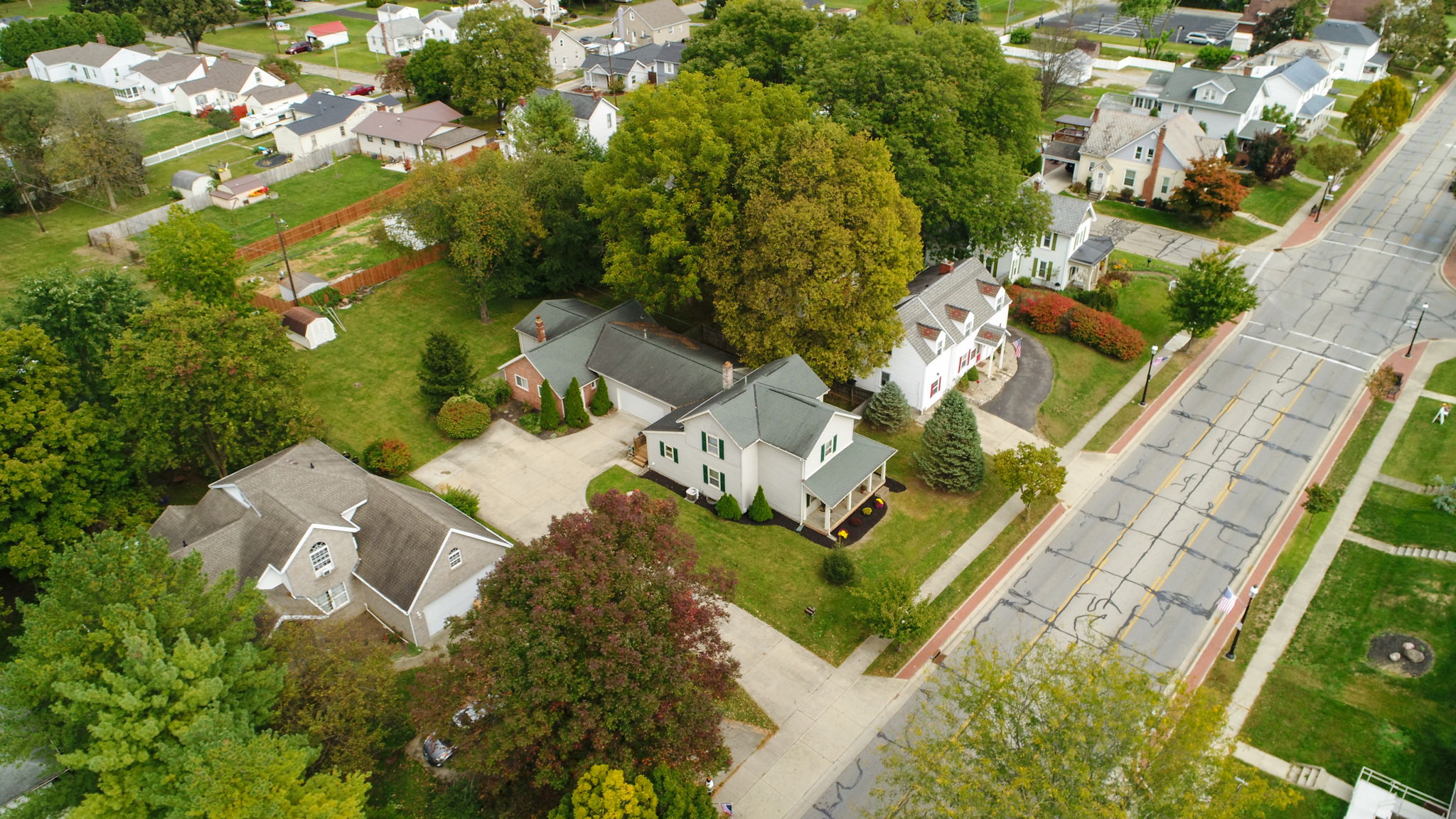 370 Main St (25)