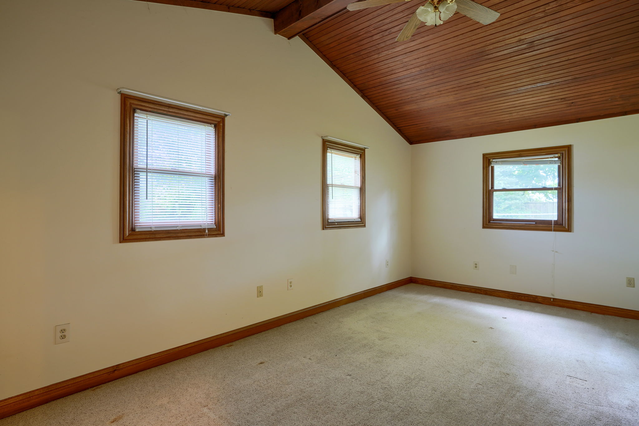 370 Main St (47)