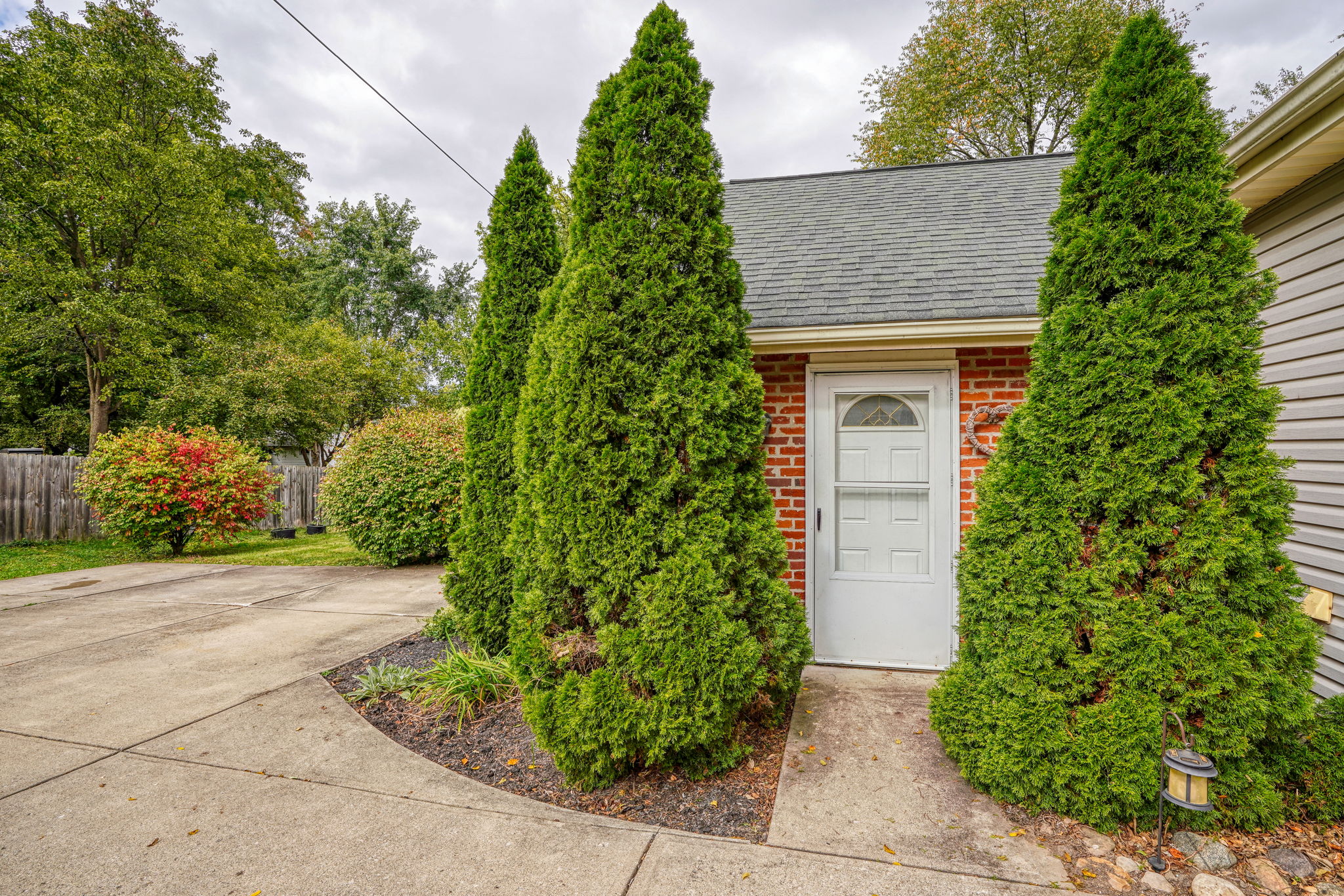 370 Main St (9)
