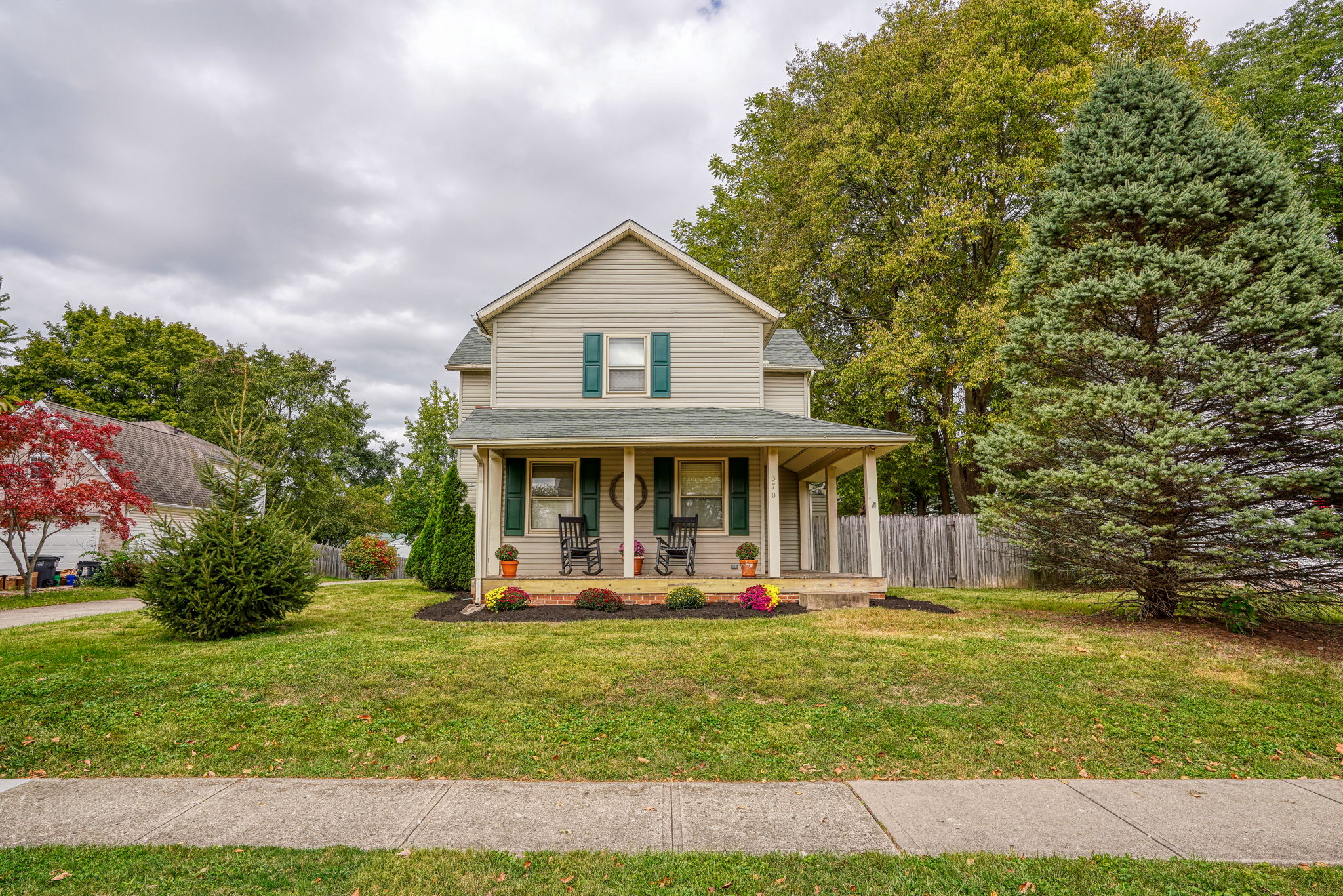 370 Main St (22)