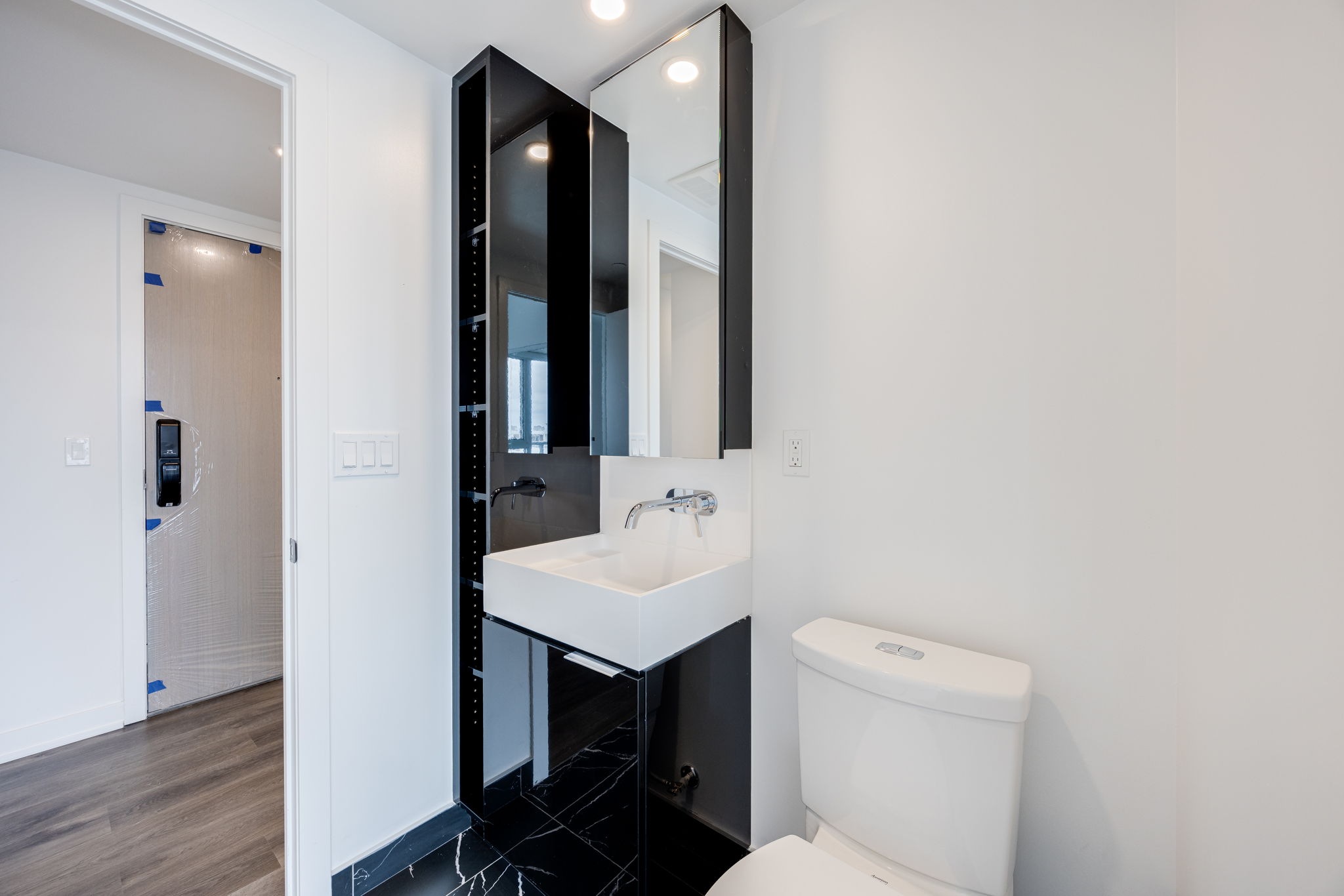 Burlington property showcase — delivered property photograph 21