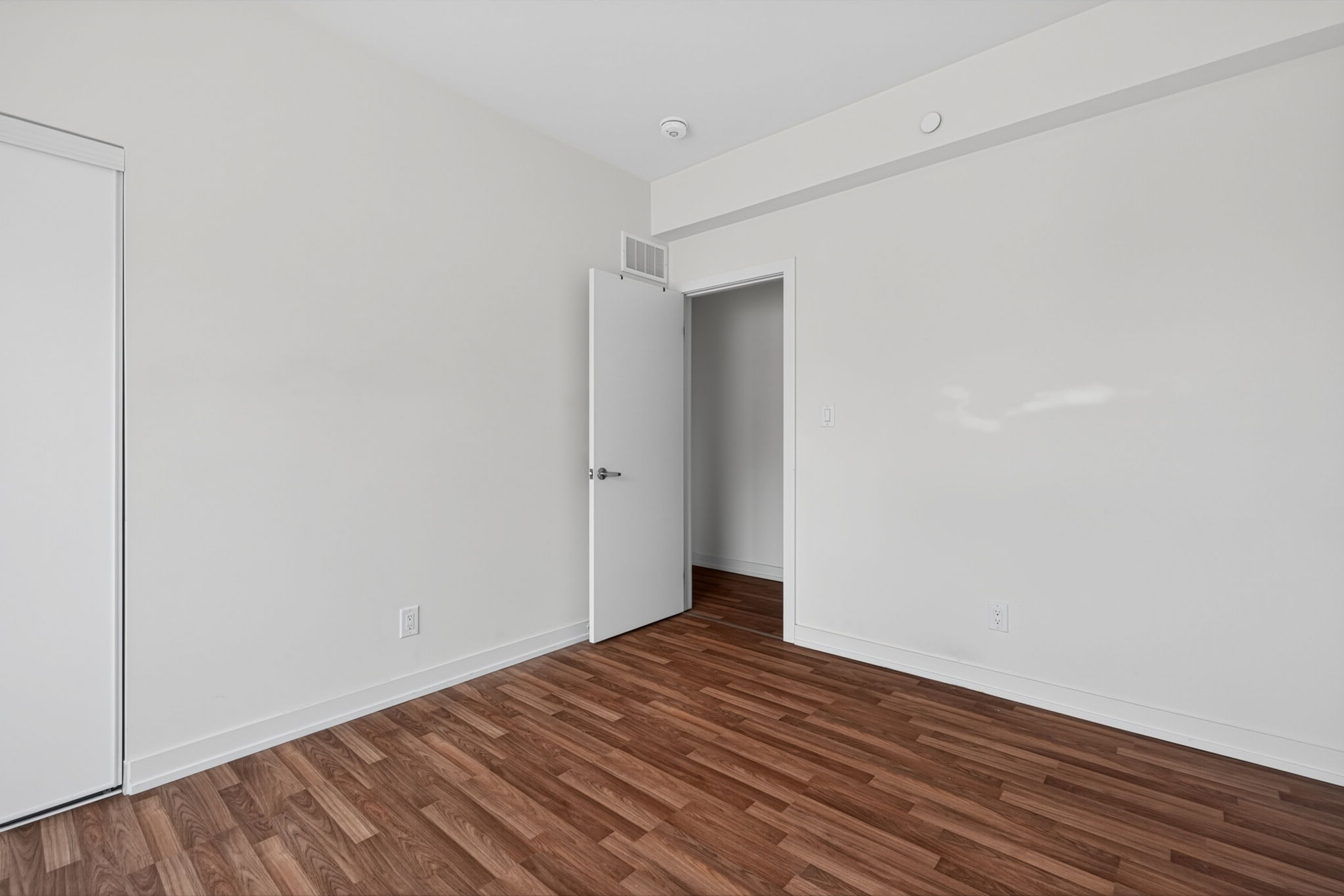 370 Red Maple Rd Unit 79 Richmond Hill, ON L4C 5T4