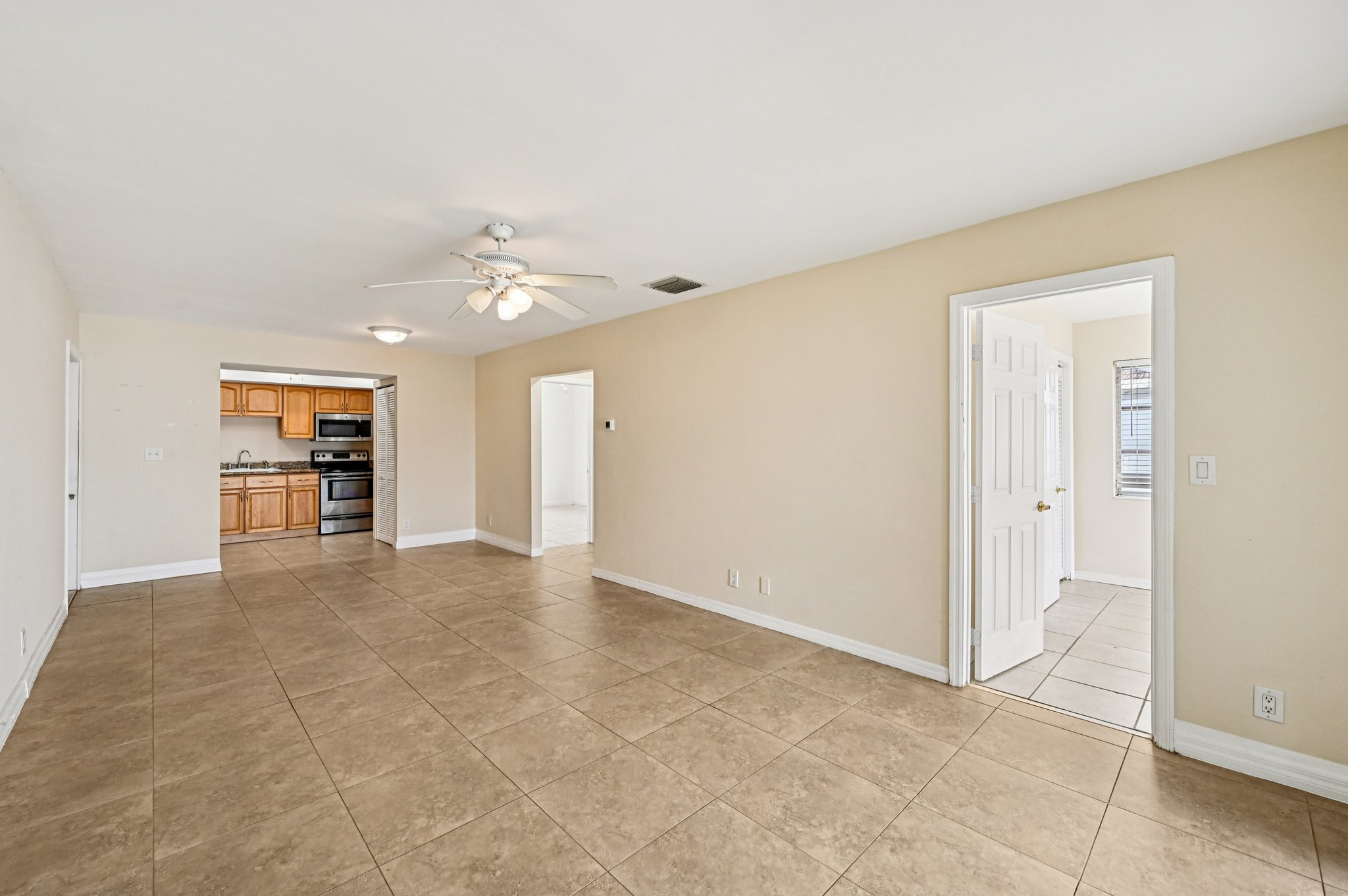 Wilma Cir-S1912-008.jpg