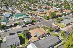 E 57th St-S1302-031.jpg