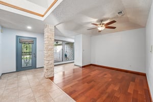 Shady Valley Dr-S2407-006.jpg