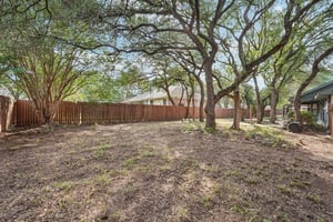 Shady Valley Dr-S2407-035.jpg