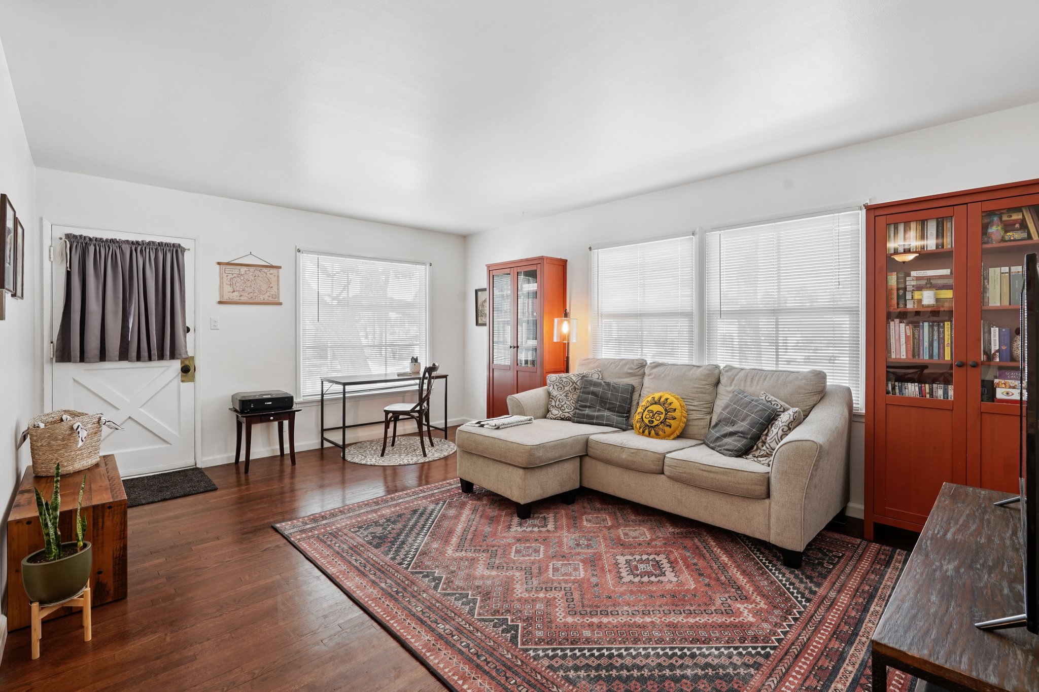 W 147th St-S0107-006.jpg