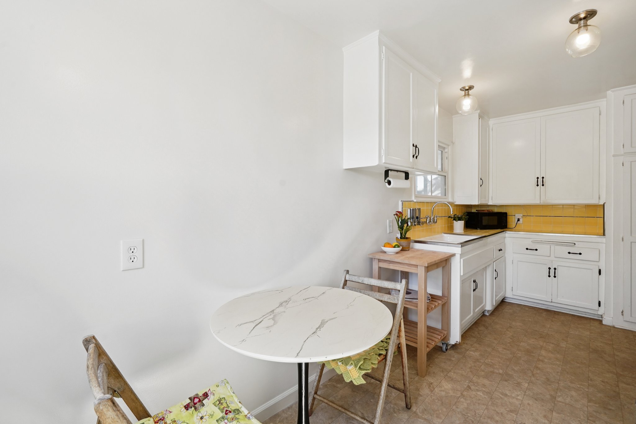 W 147th St-S0107-009.jpg