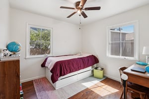 W 147th St-S0107-016.jpg