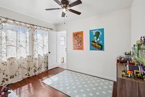 W 147th St-S0107-017.jpg
