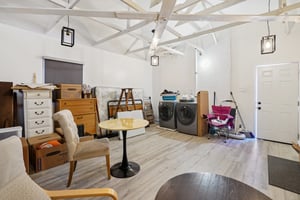 W 147th St-S0107-020.jpg