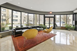  3701 Connecticut Ave NW #336, Washington, DC 20008, US Photo 4