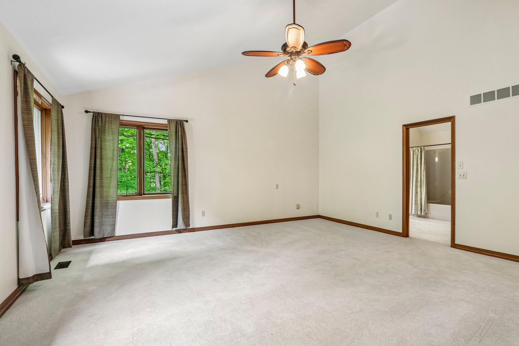 E Rachels Glen Rd-S2805-055.jpg