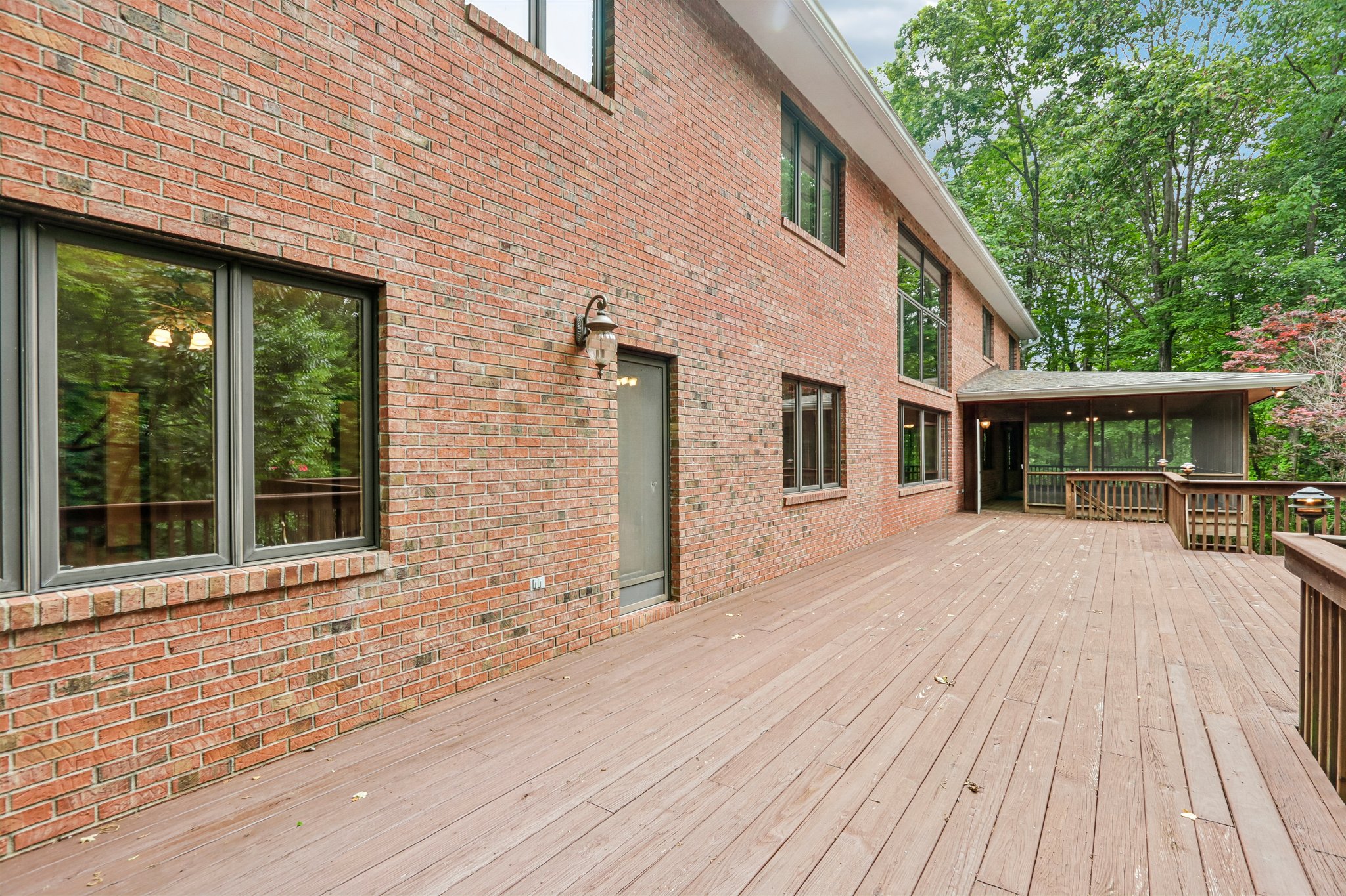 E Rachels Glen Rd-S2805-098.jpg