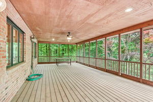 E Rachels Glen Rd-S2805-094.jpg