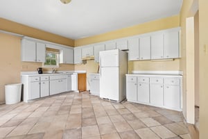 E Warm Springs Ave-S0106-009.jpg