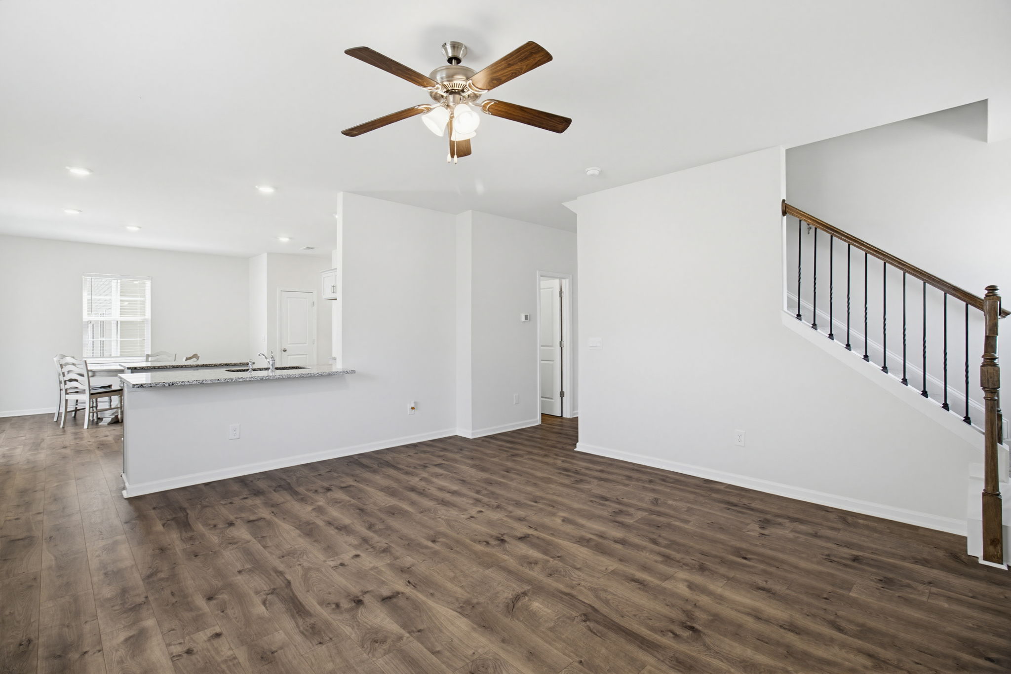 3701 Village Springs Dr-16
