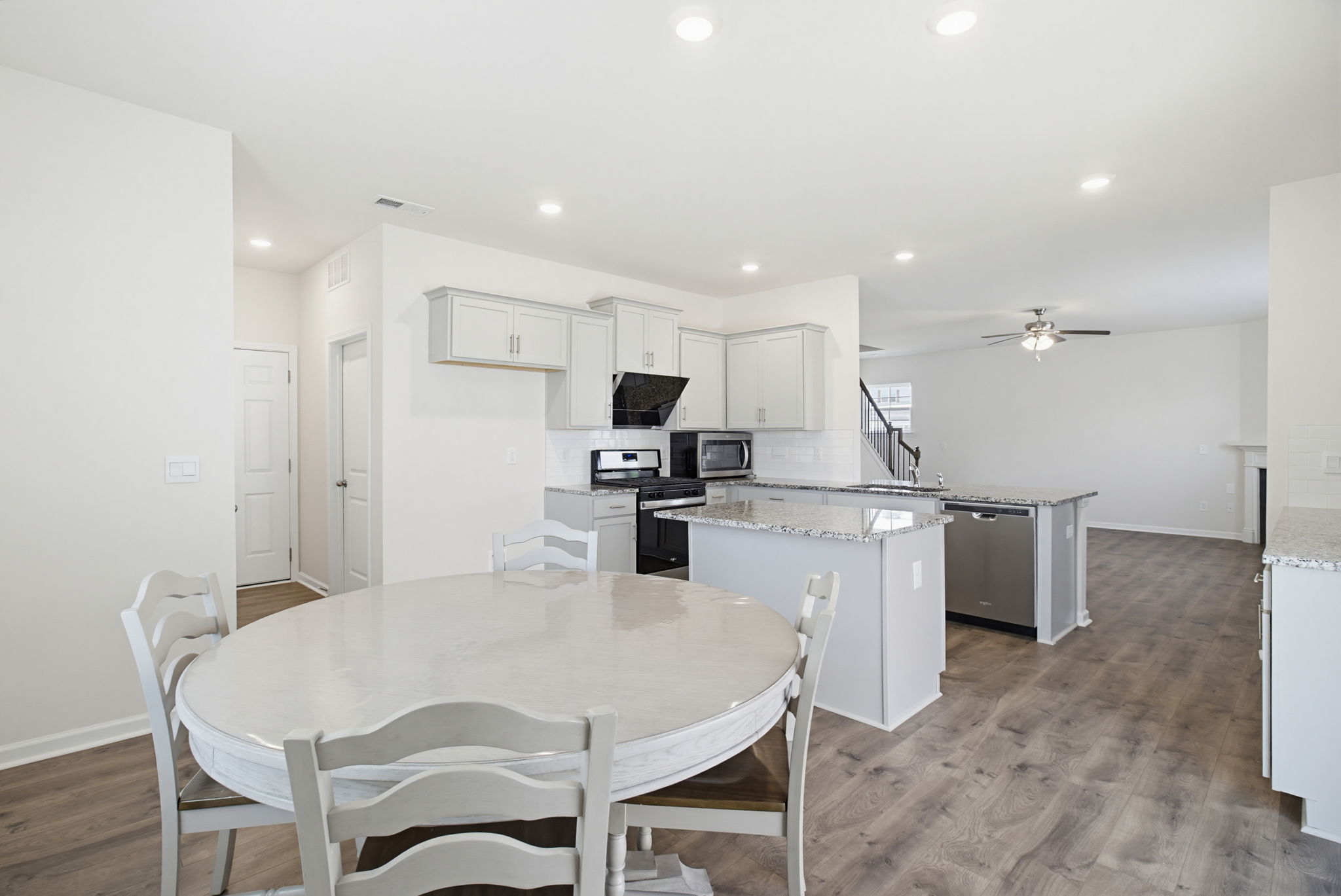 3701 Village Springs Dr-20