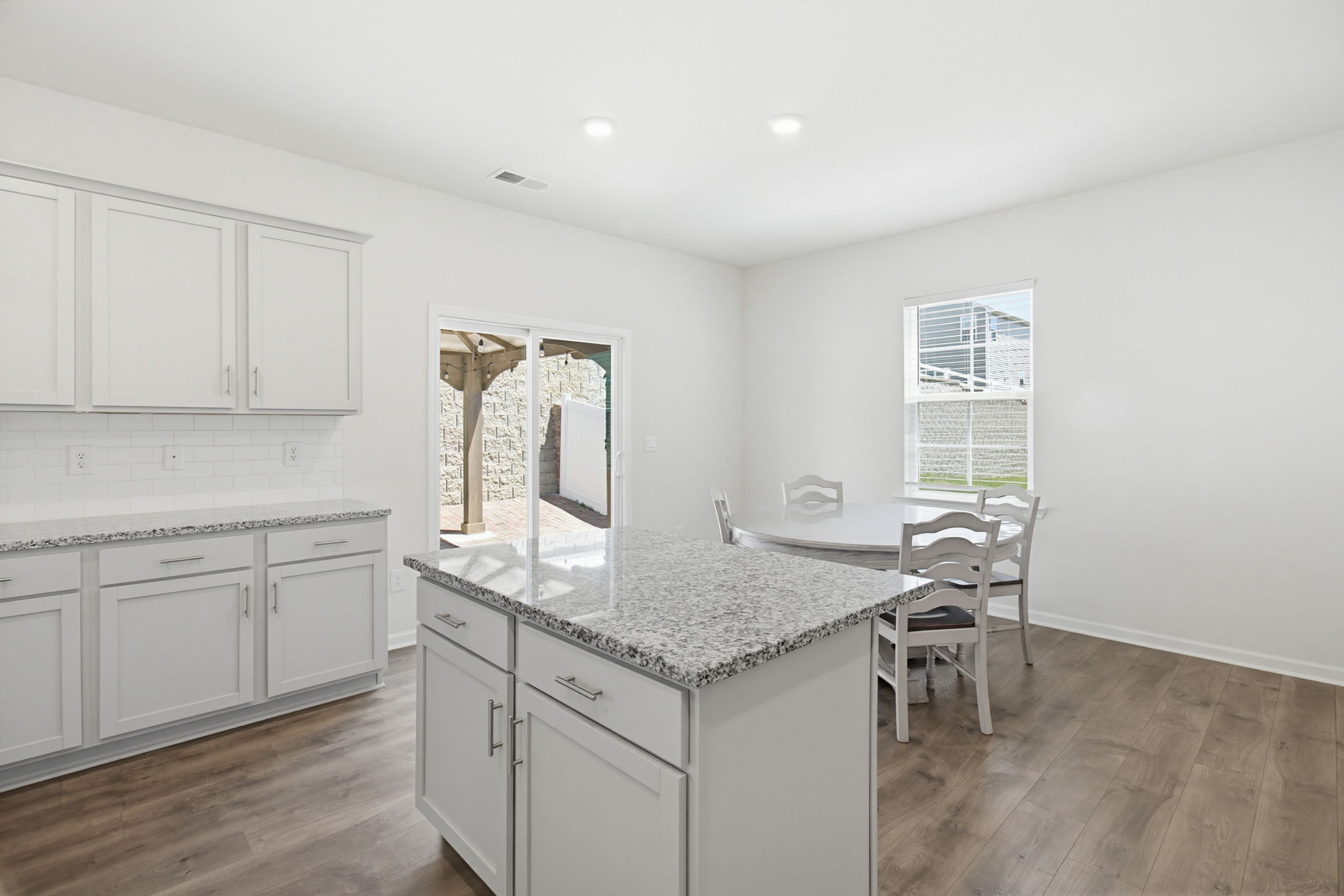 3701 Village Springs Dr-22