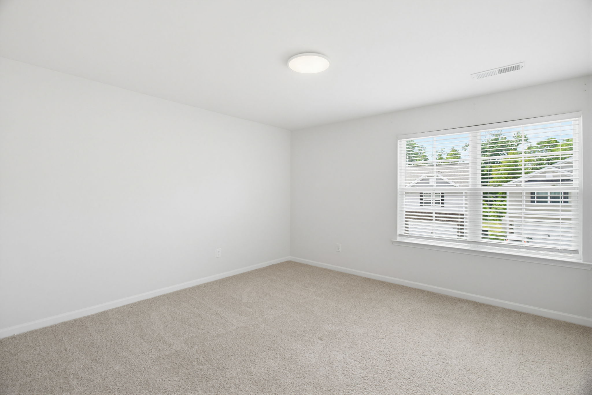 3701 Village Springs Dr-31