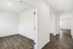 3701 Village Springs Dr-6