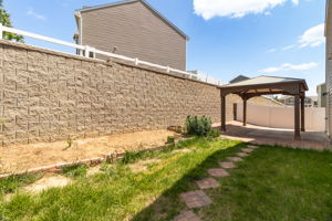 3701 Village Springs Dr-39