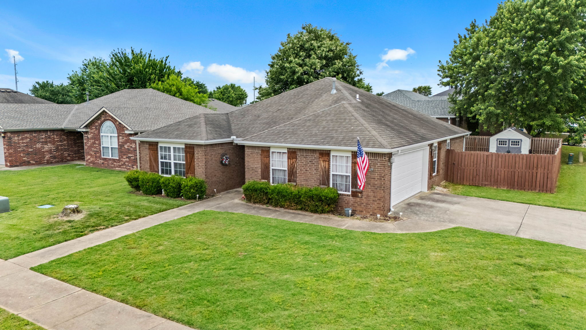  Photo 29