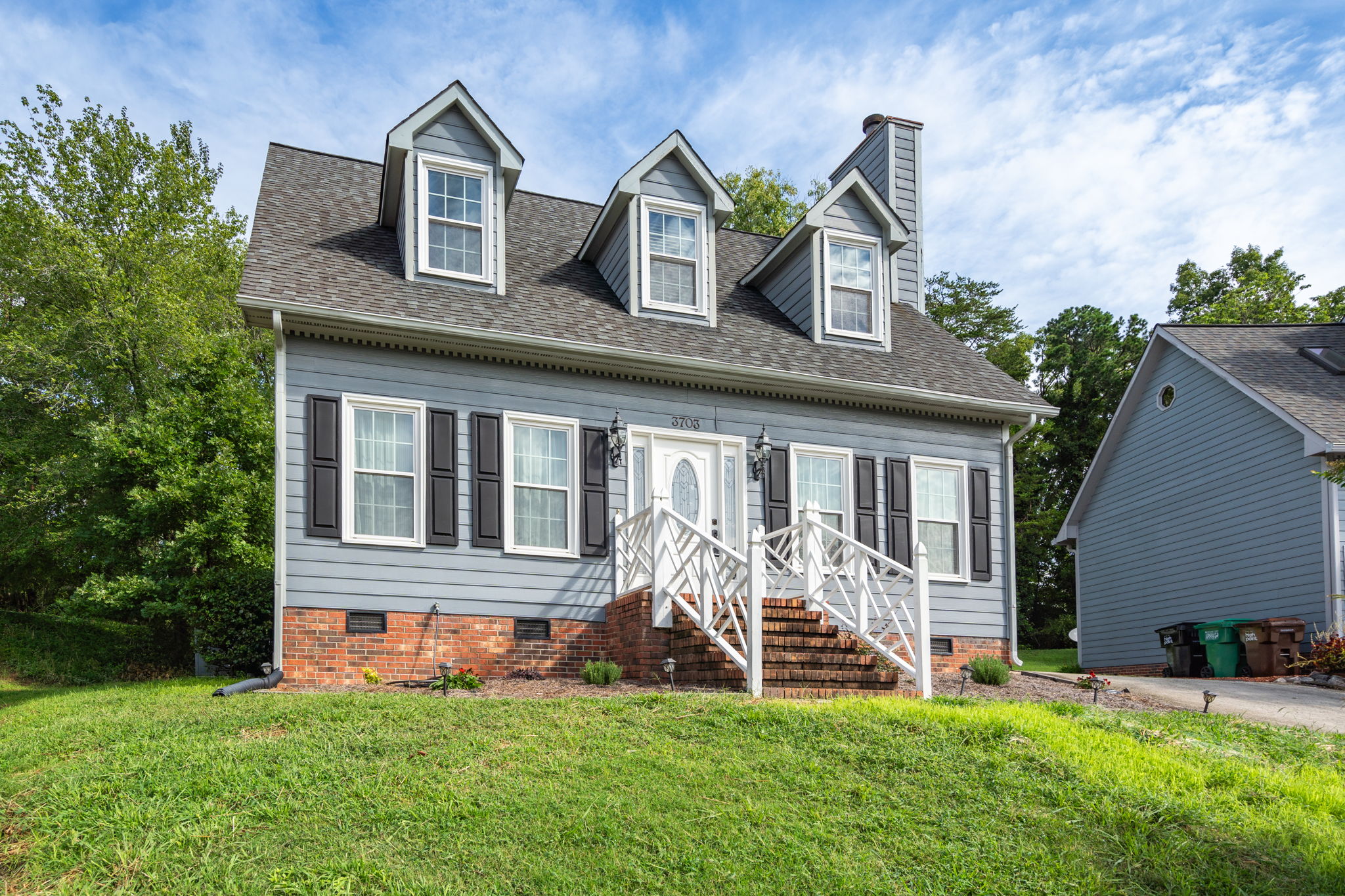3703 Sutton Way-2