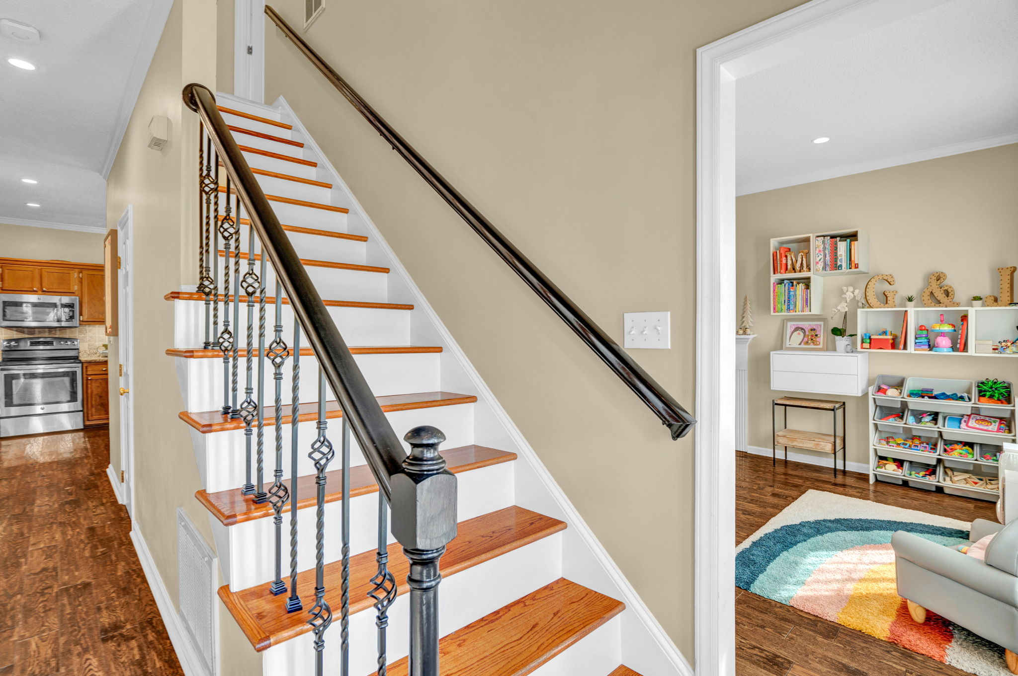 3703 Sutton Way-5