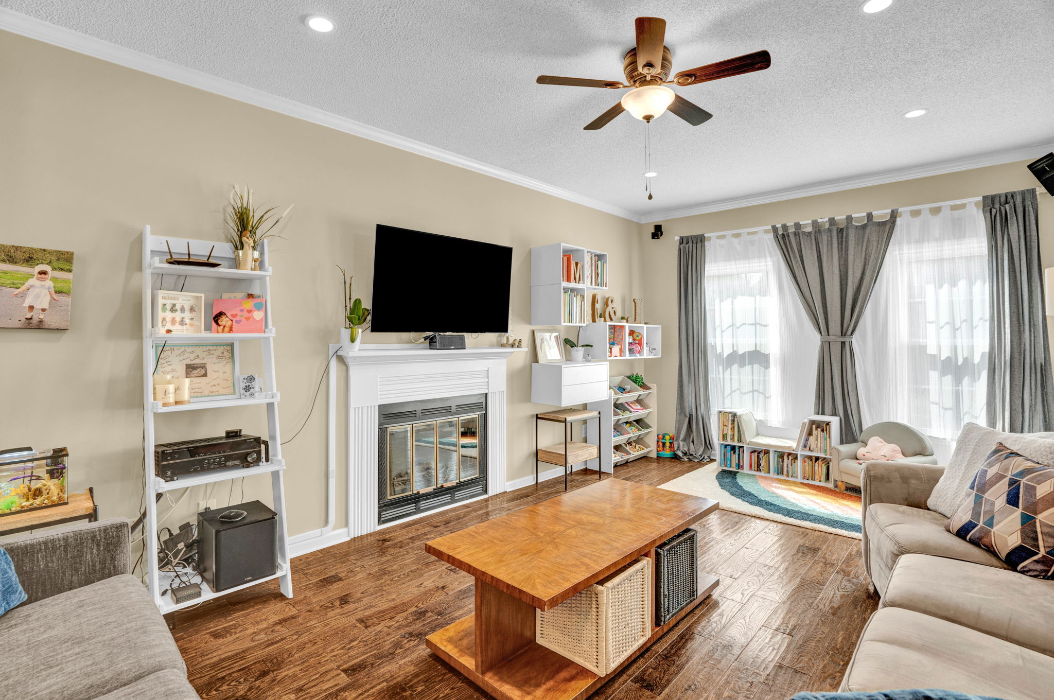3703 Sutton Way-9