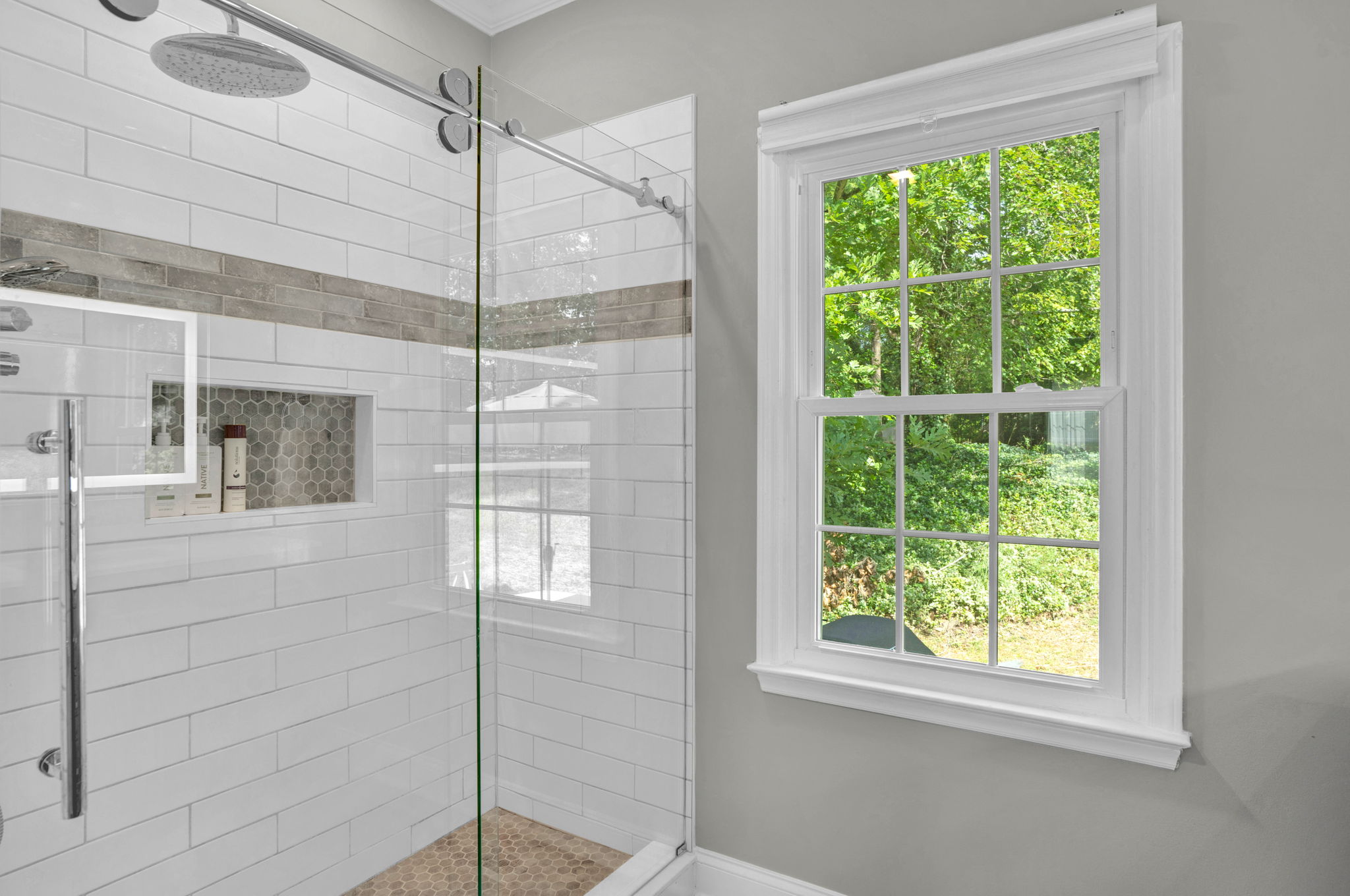 3703 Sutton Way-21